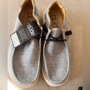 Hey Dudes-Gray herringbone Size 10 New with Tags